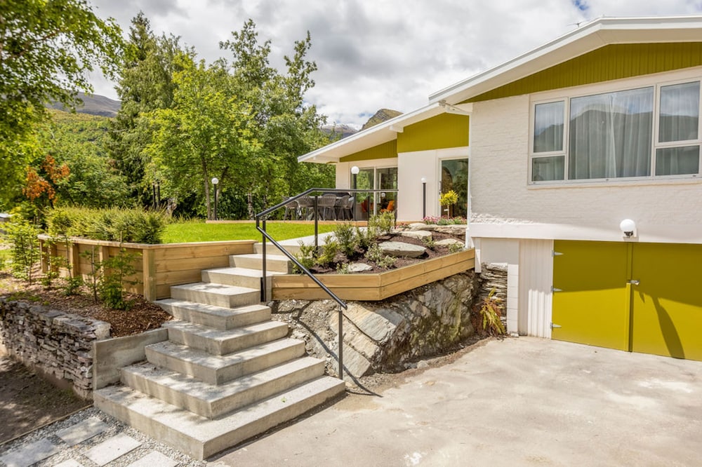 Arrowtown Motel Apartments 65/72