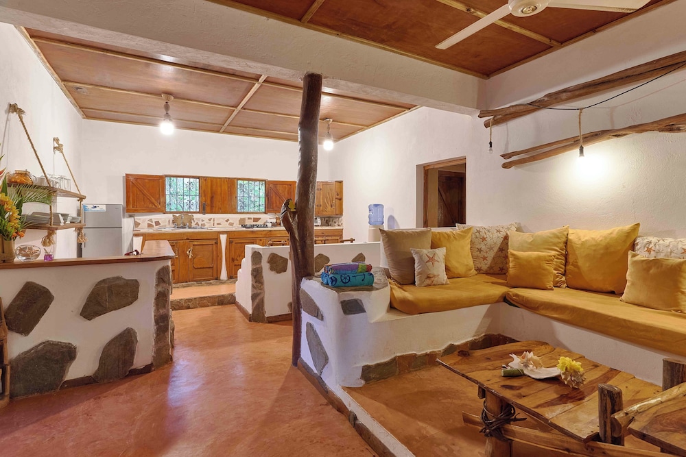 Chalet Tropical Village B&amp;B 50/74