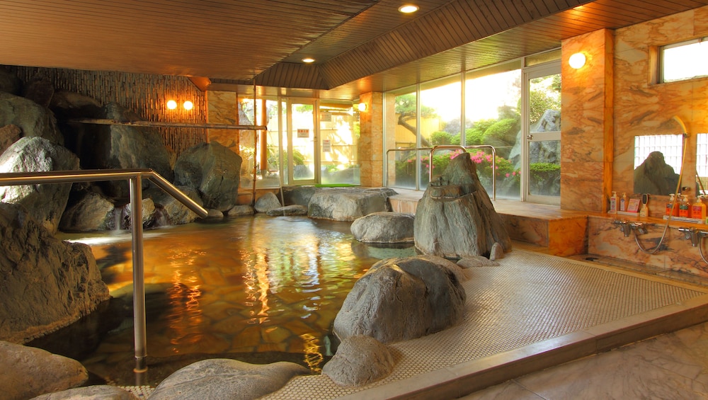 ISAWA VIEW HOTEL 26/48
