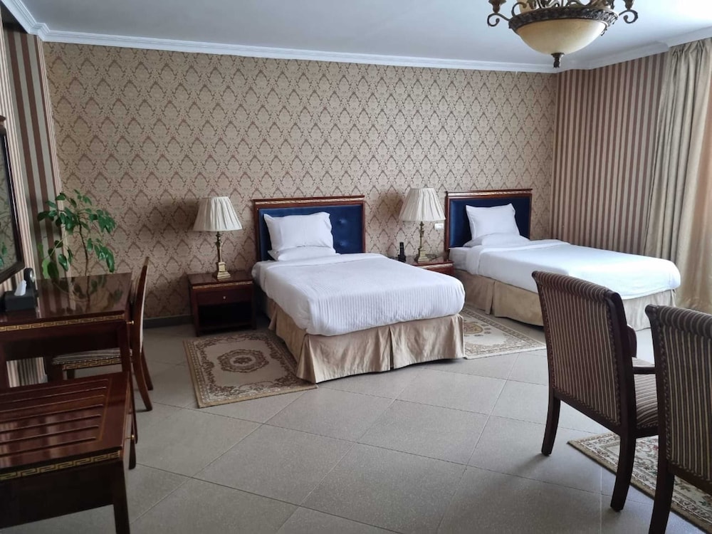The Residence Suite Hotel 9/42