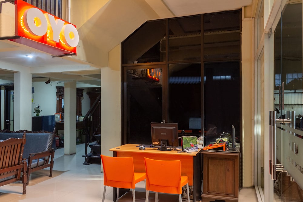 Oyo 989 Audah Guesthouse Syariah 26/36