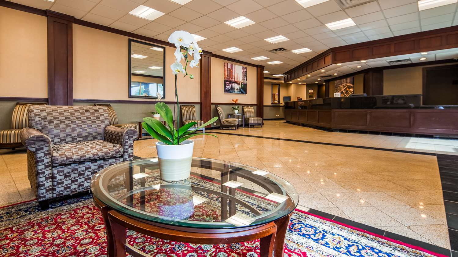 Lobby at Best Western Plus Chicago Hillside, HILLSIDE - IL