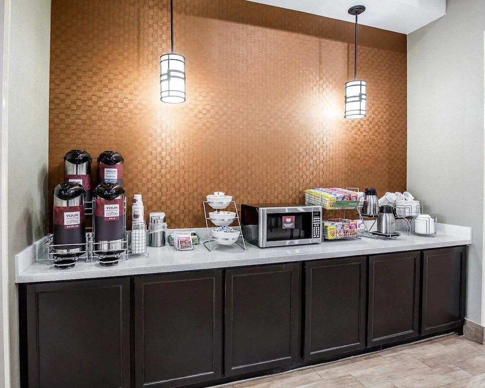 Comfort Suites Northwest - Cy - Fair 14/60