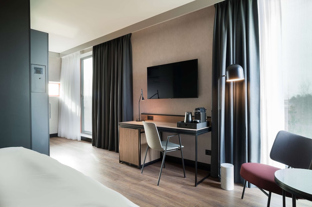 Radisson RED Oslo Airport 19/60