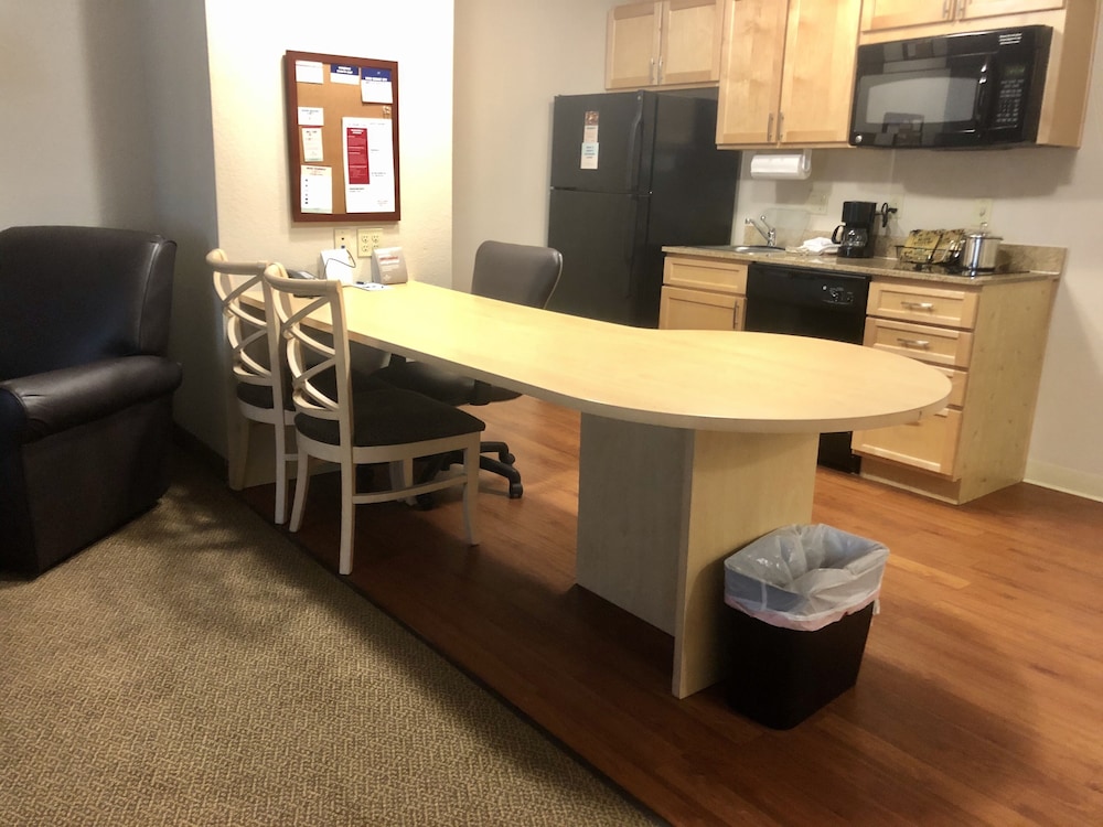 Candlewood Suites Houston(The Woodlands) 45/50