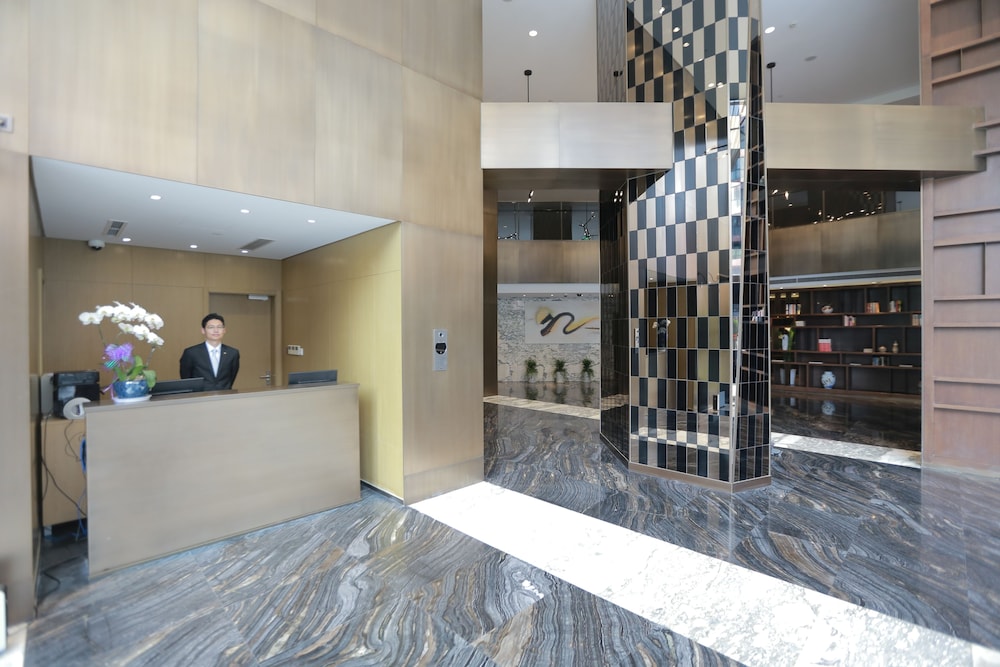 Green Court Residence Jinqiao Diamond Shanghai 3/50
