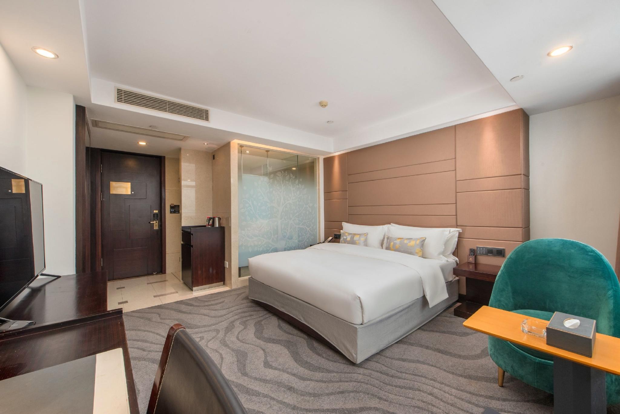 Zenith International Hotel 10/38