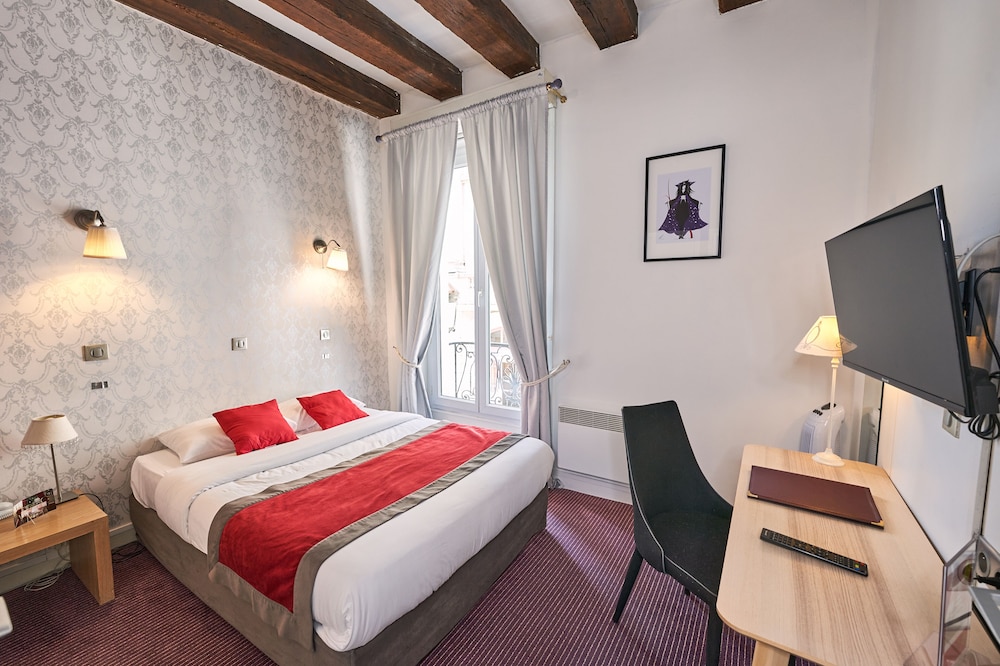 Du Theatre Hotel 12/40