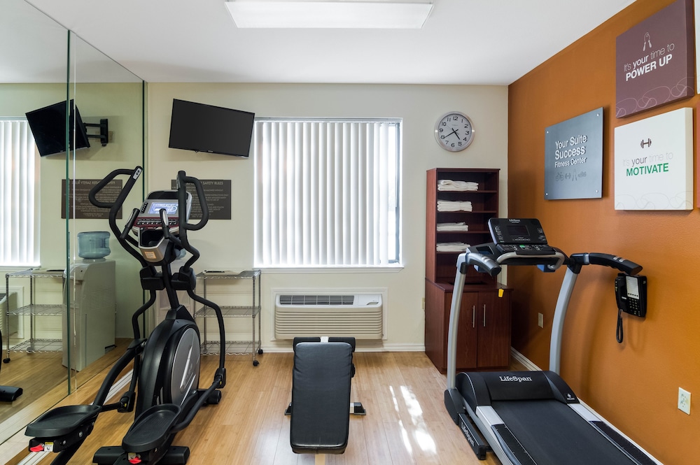 Quality Suites Midland North Loop 250 33/63
