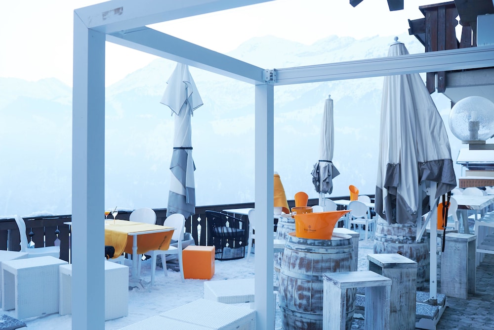 HOTEL CAPRICE 34/55