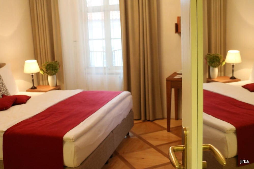 Hotel Golden Key Prague 24/79