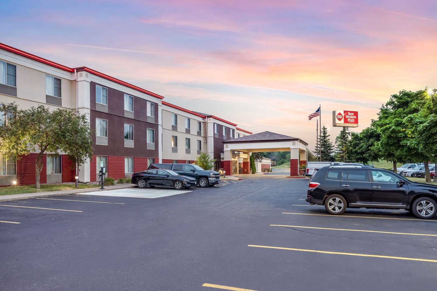 Best Western Plus Eau Claire Conference Center 57/62