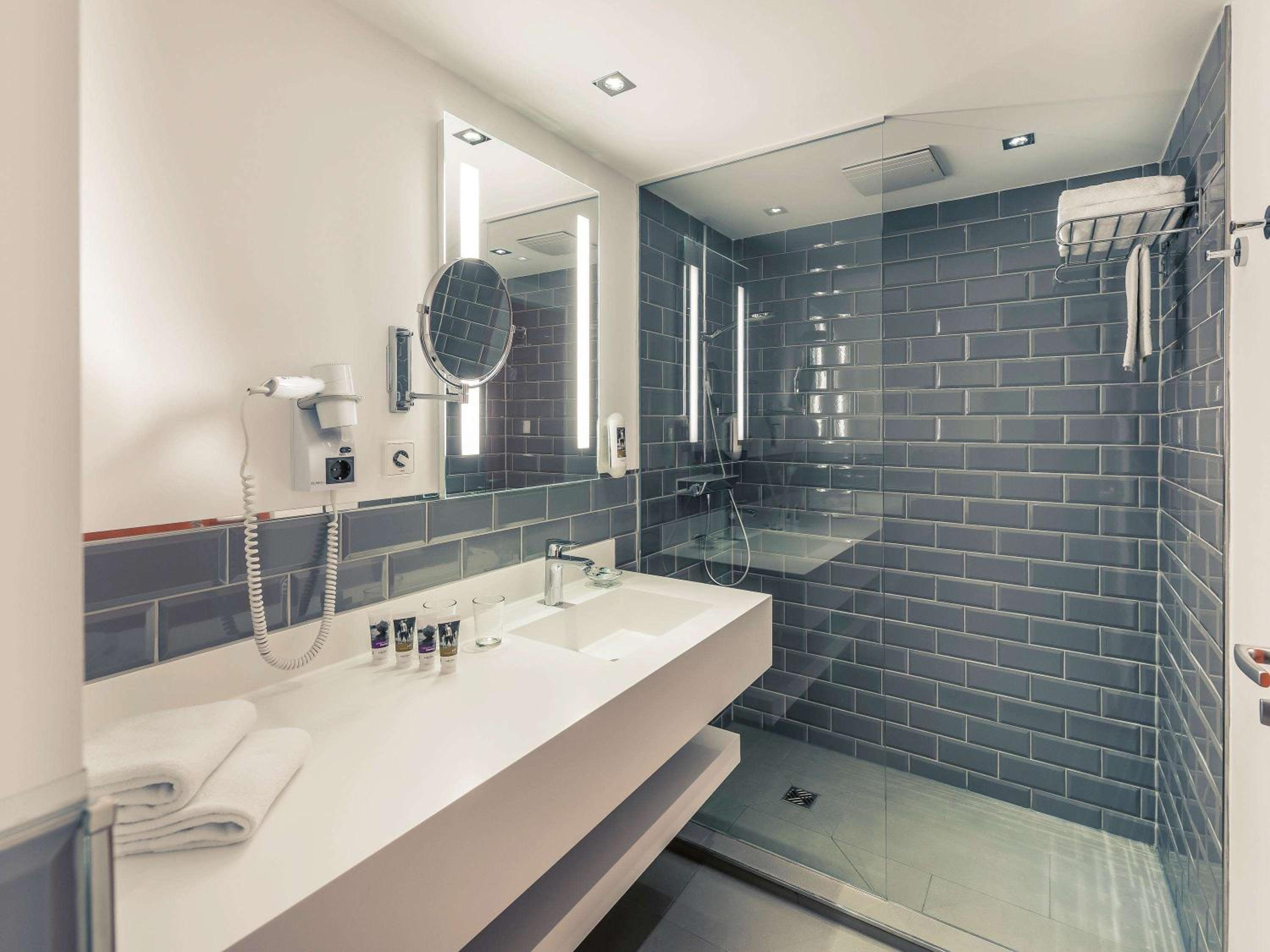 SUPERIOR, APARTMENT, DOUBLE BED, SOFA, KITCHENETTE