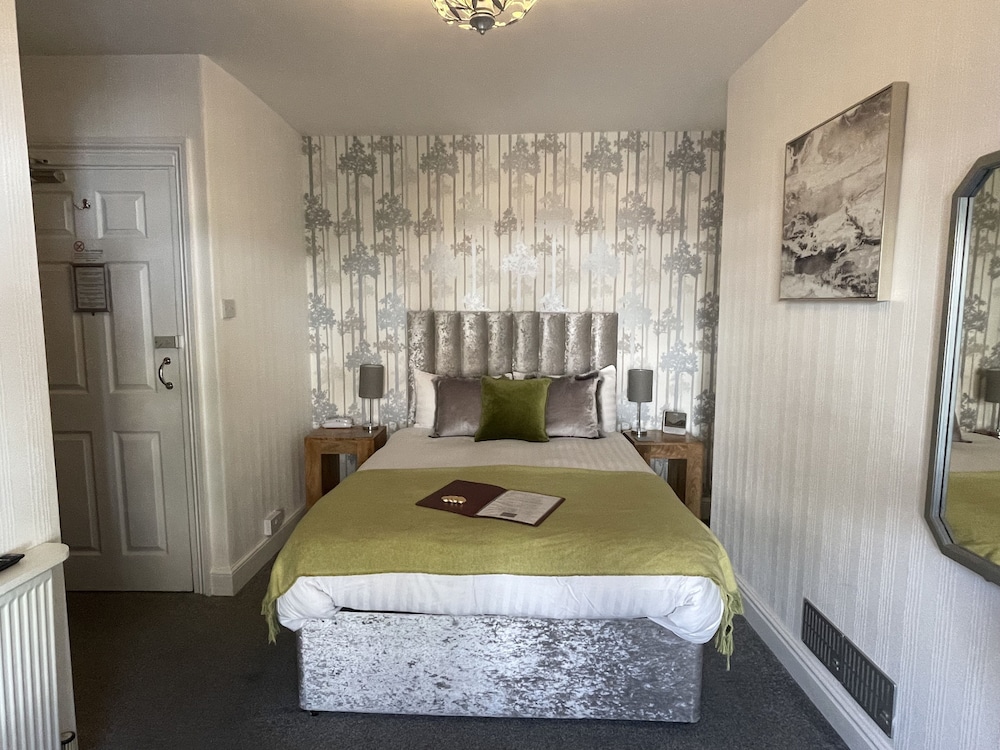 Lynton House 21/50