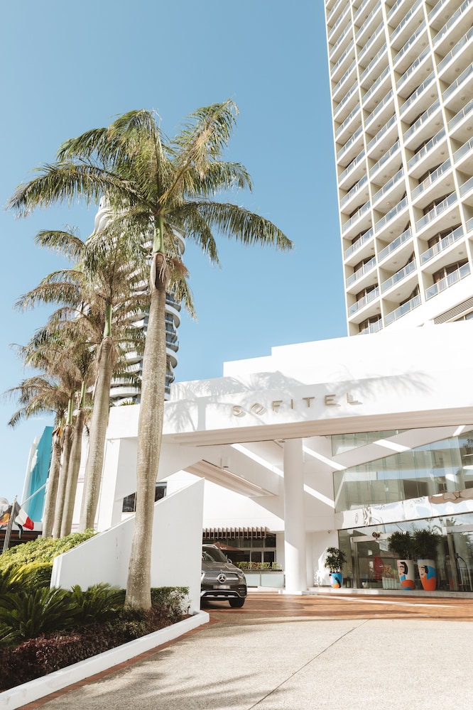 Sofitel Gold Coast Broadbeach 61/66