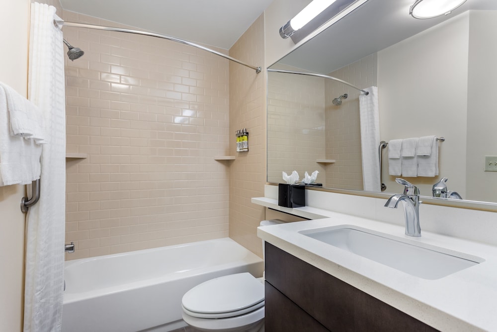 CANDLEWOOD SUITES BENSALEM - PHILADELPHIA AREA 13/38