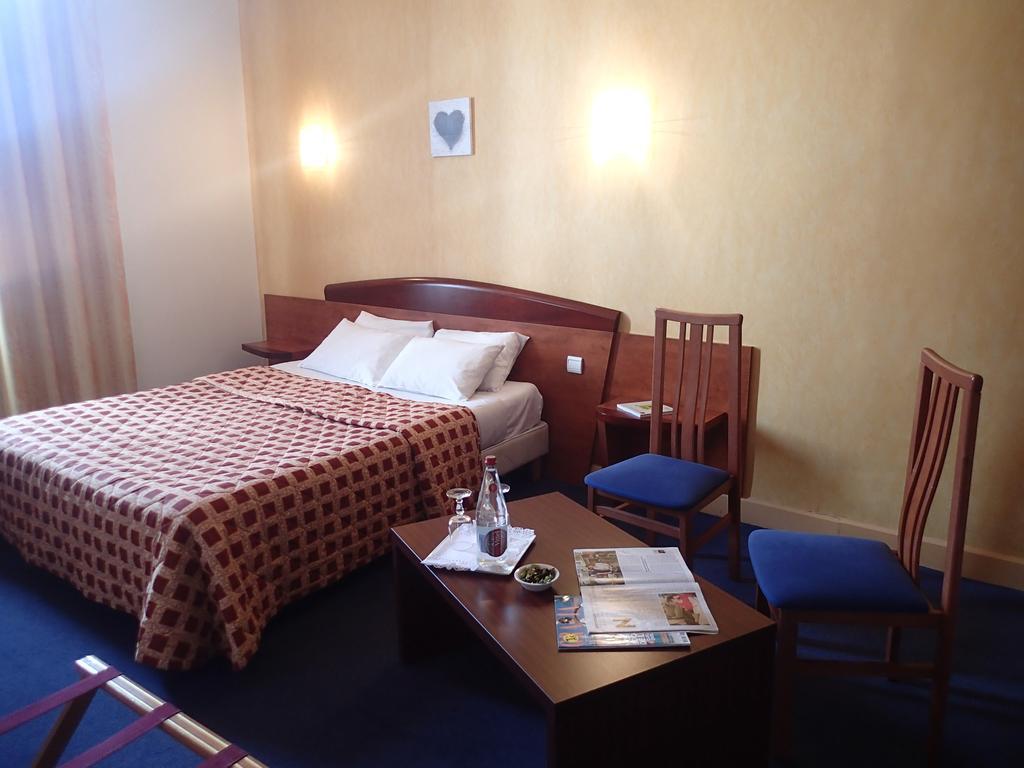 Grand Hotel D'orleans 17/21