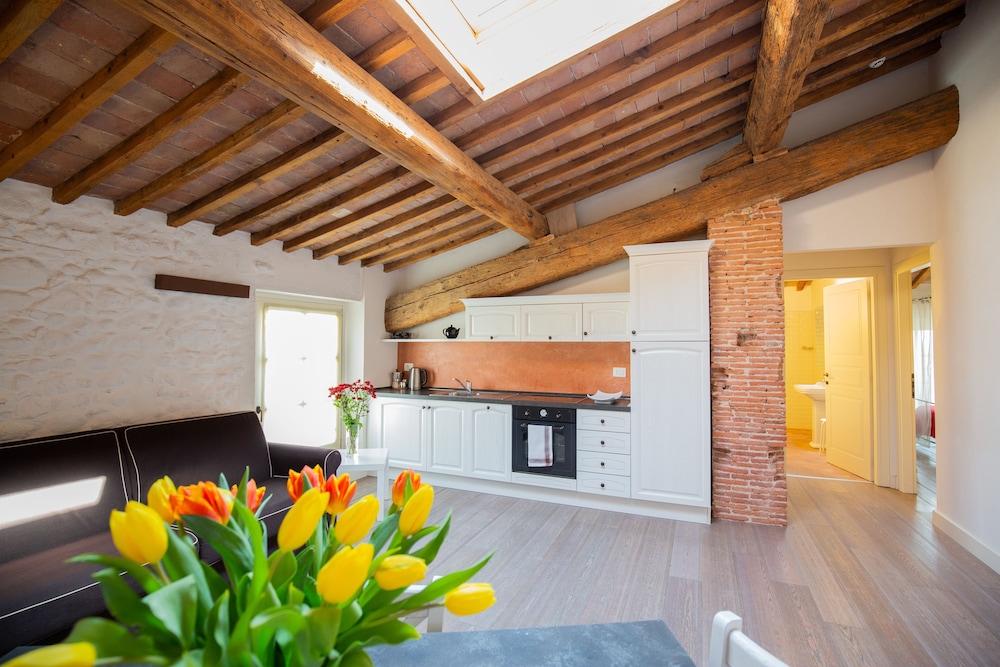 Residence Corte San Carlo 1/50