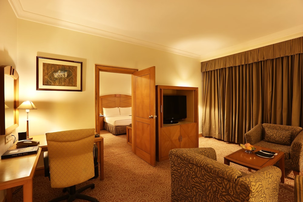Le Royal Meridien 25/30