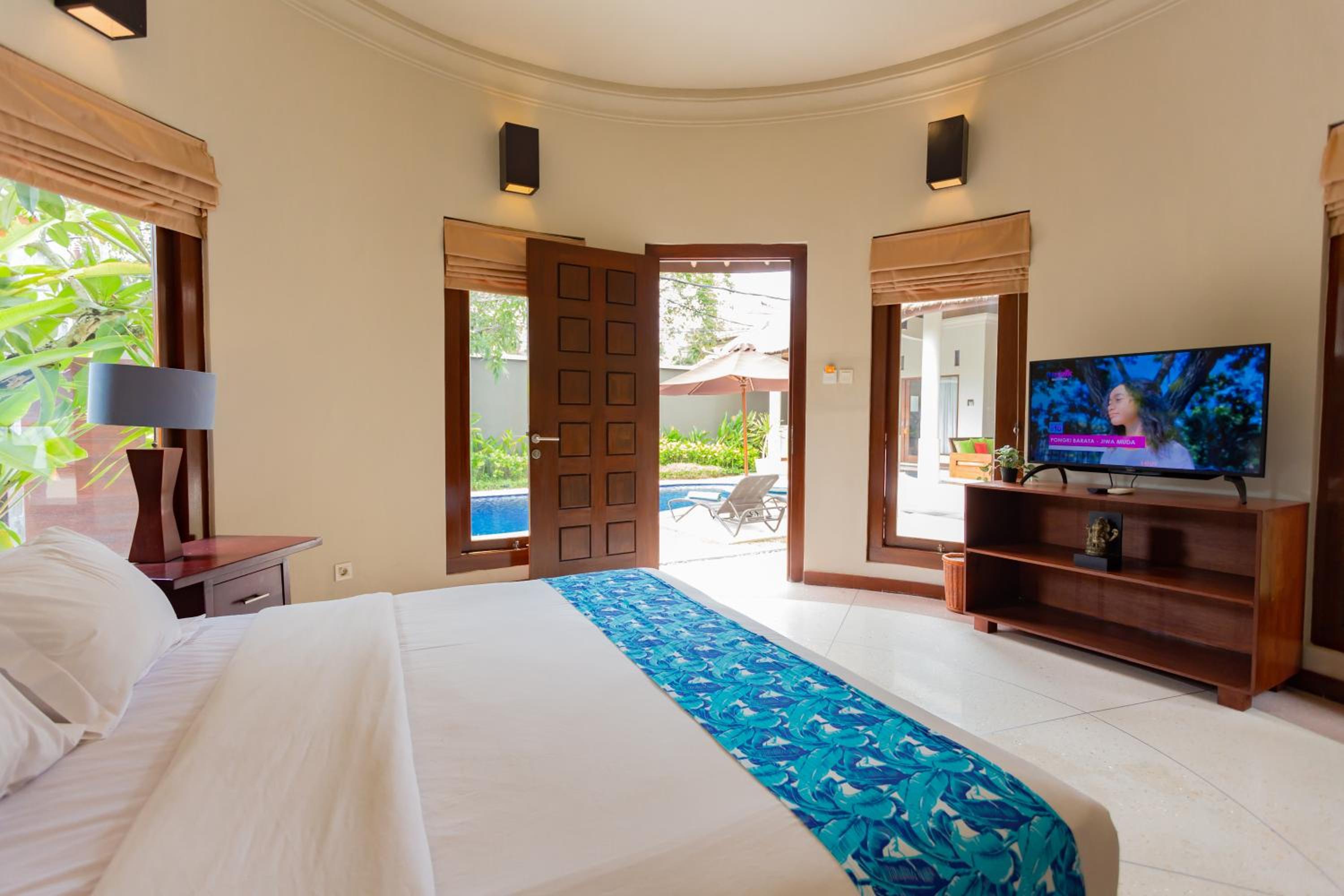 3 Bedrooms, Garden, Villa, Private Pool