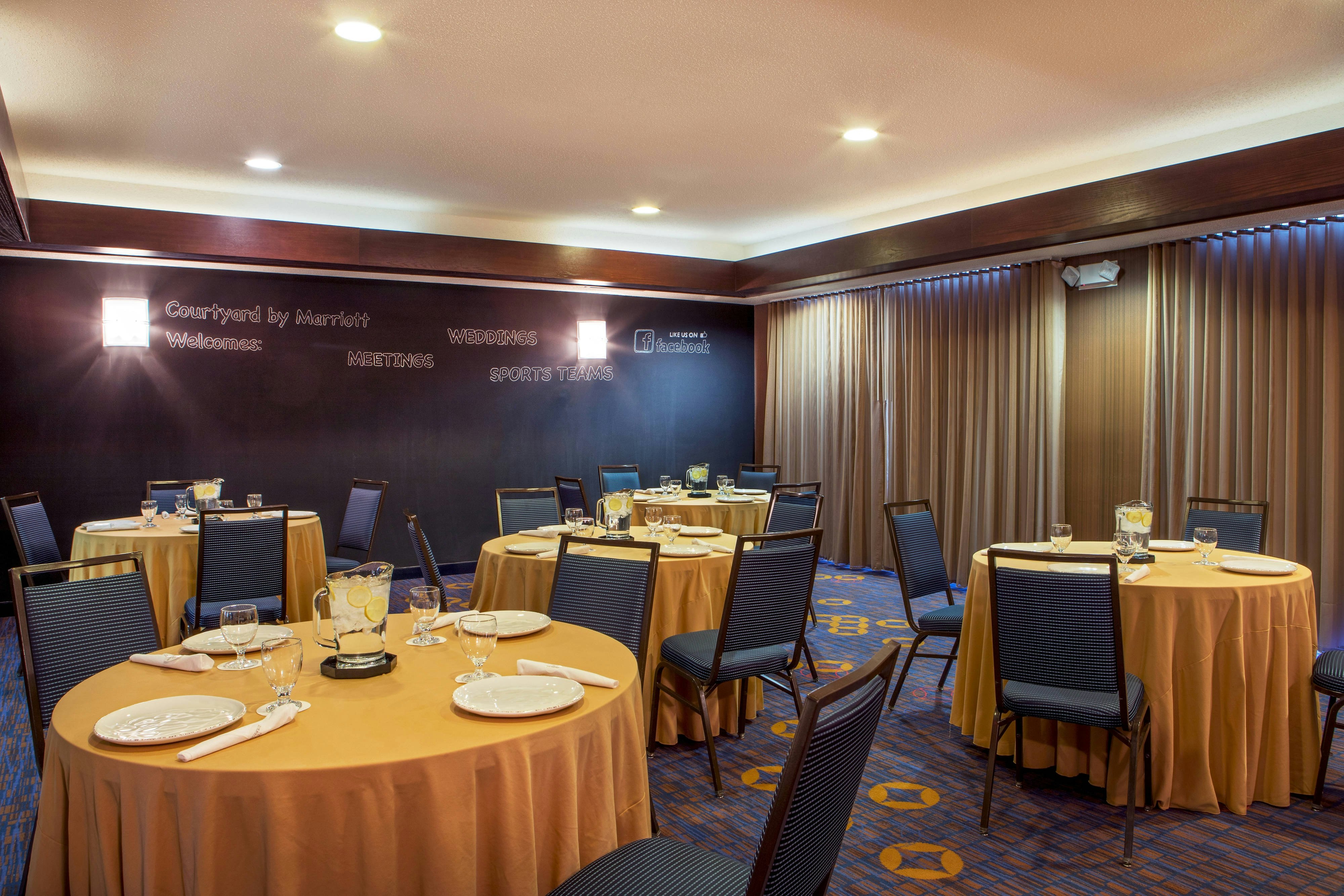 Courtyard by Marriott Hartford Manchester 15/18