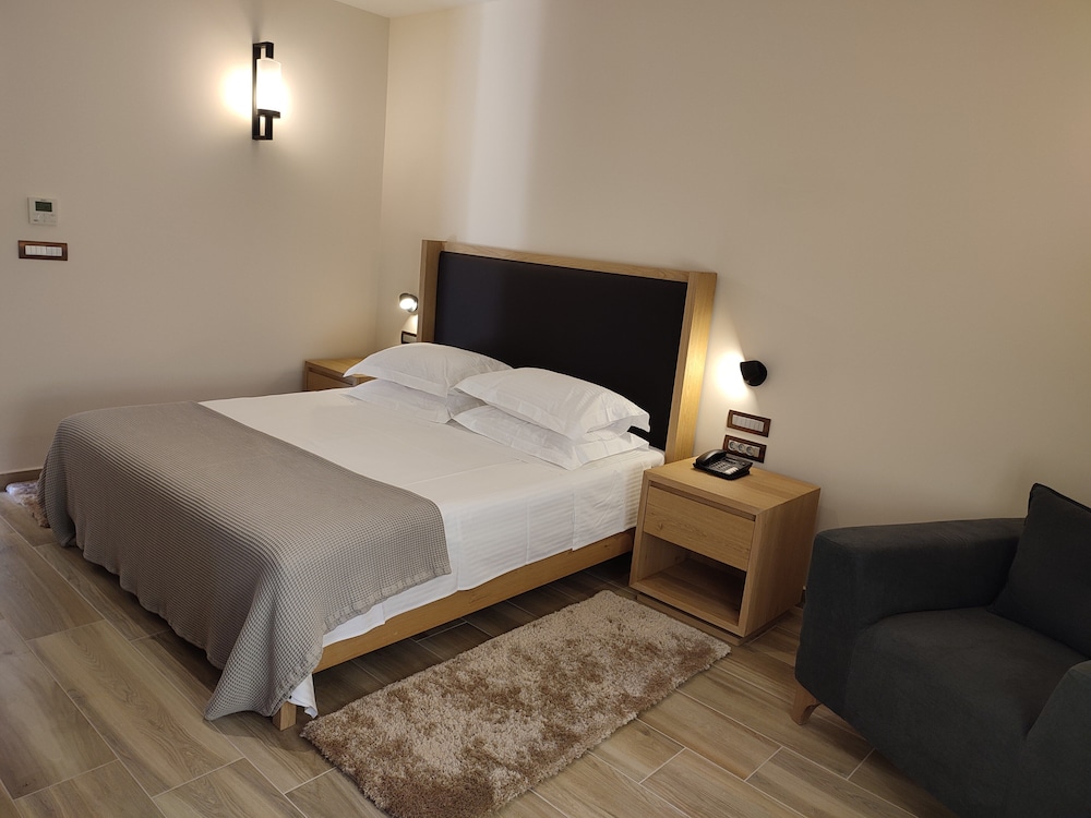 MYSTRAS GRAND PALACE RESORT & SPA 9/50