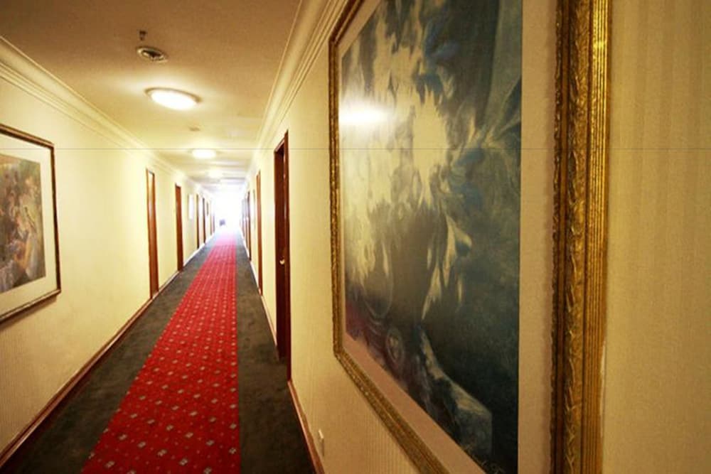 The Katerina Hotel 22/33