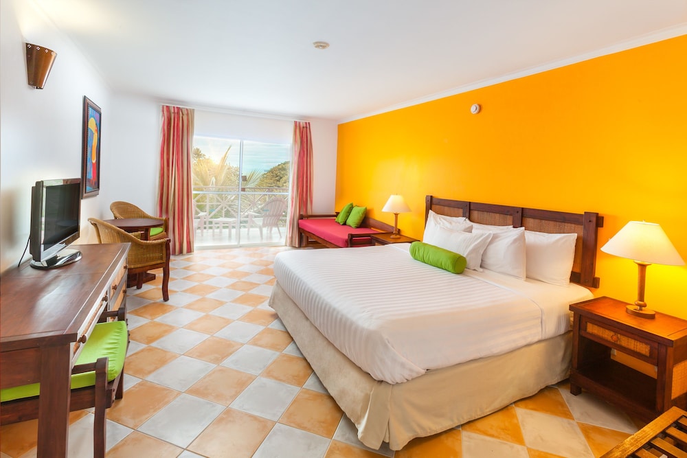 Grand Decameron Panama, A Trademark All Inclusive Resort 20/70