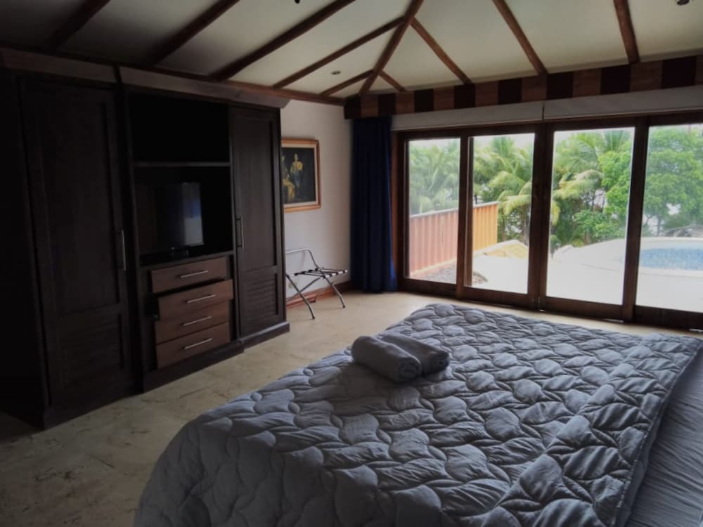 Casa Caletas 20/50