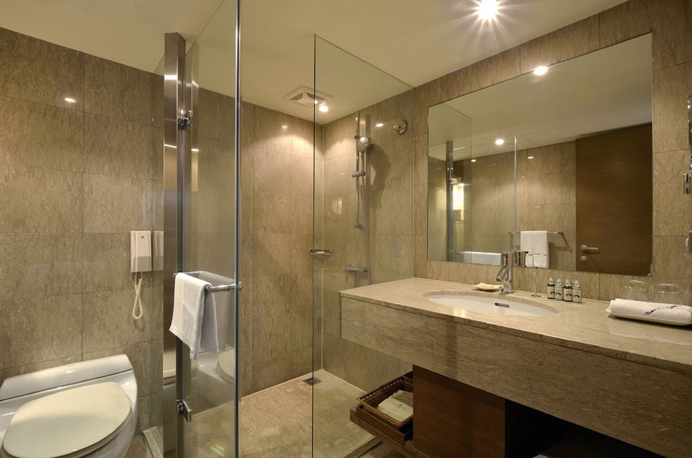 DELUXE, TWIN BEDS