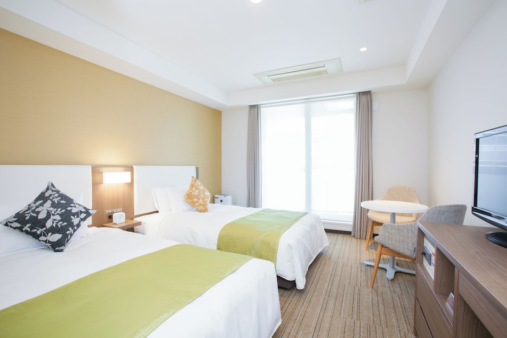 Type A, Single, Twin Beds، TOKYU STAY YOGA 3/7