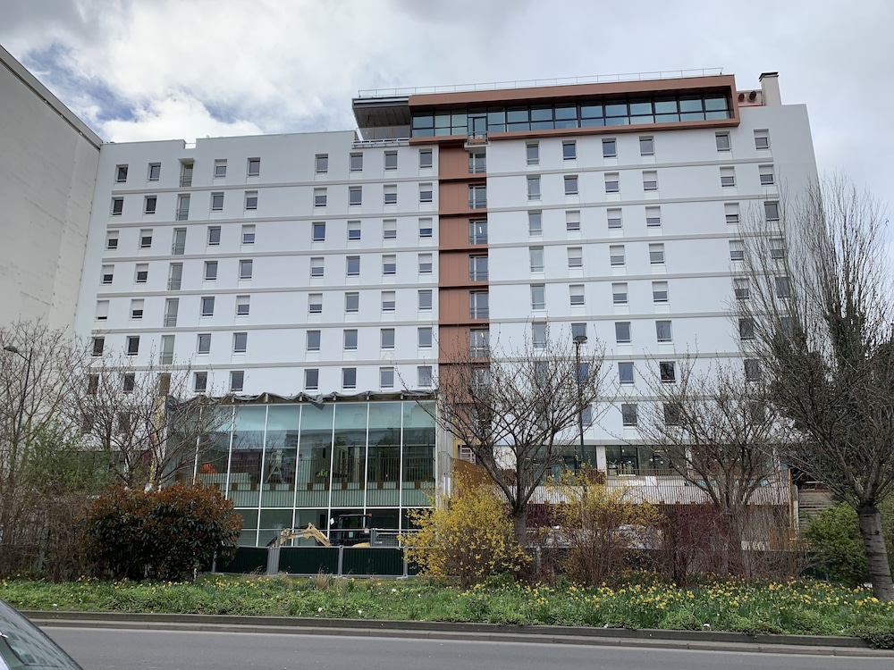 Moov Appart Hotel Clichy 2/42
