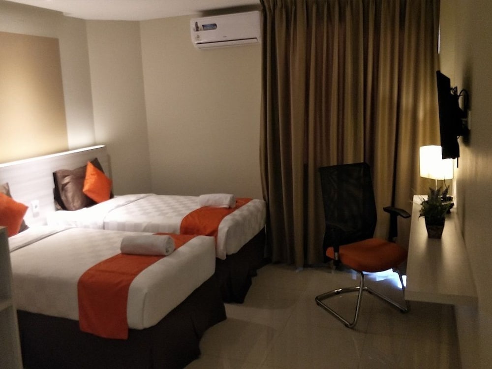 The Gloria Suites Jakarta 20/48