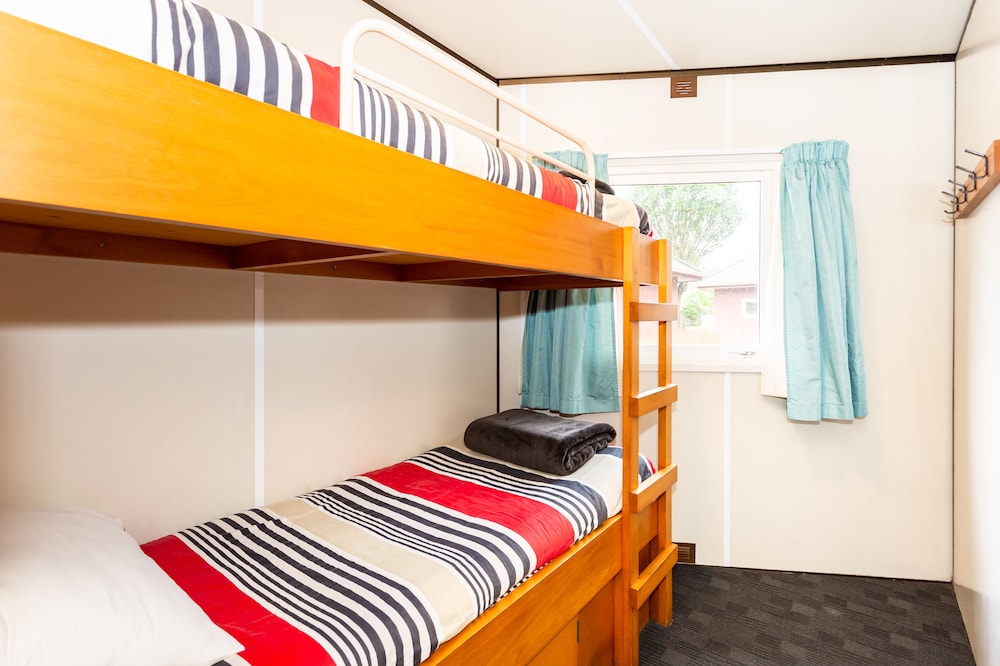 Tasman Holiday Parks - Christchurch 6/36