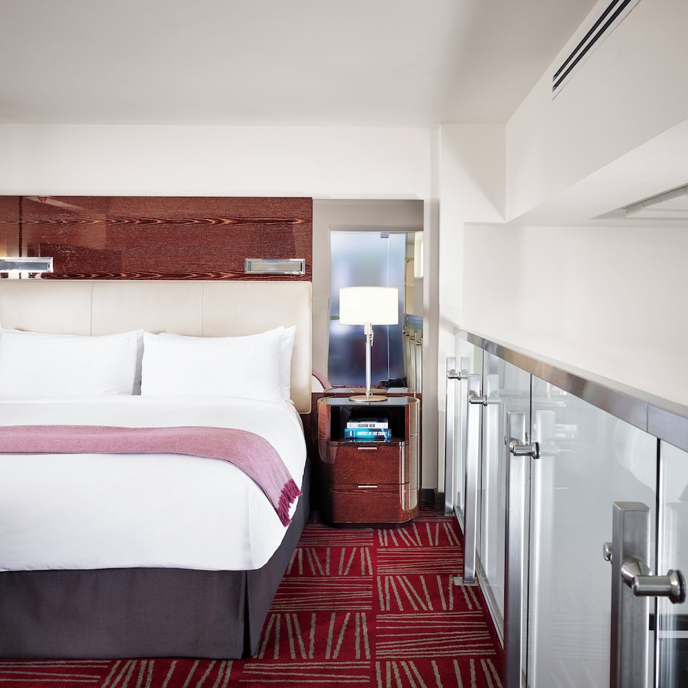 Loft, Deluxe, Suite, King Bed