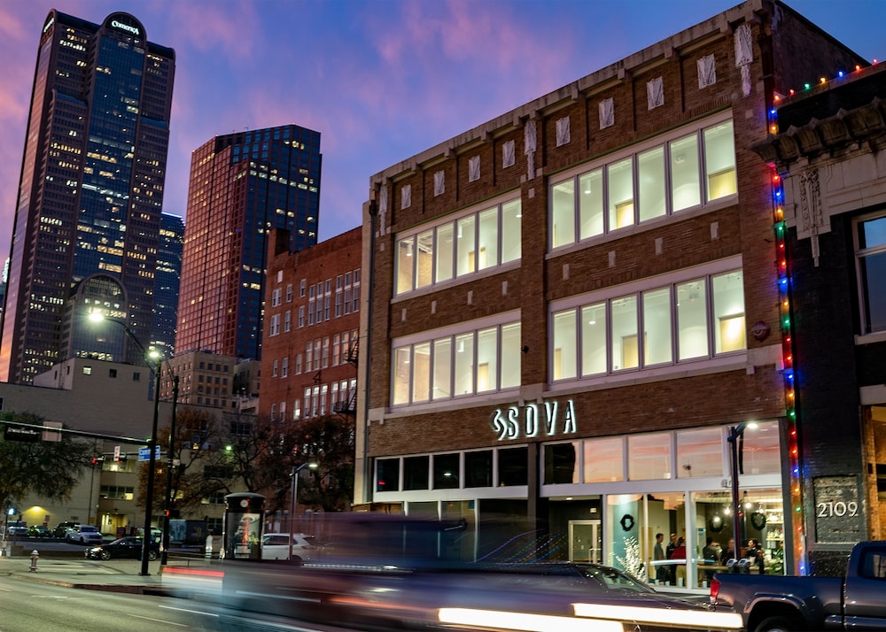 SOVA Micro-Room & Social Hotel 4/50