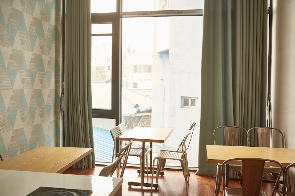 Gwangju Guest House 145 - Hostel 40/50