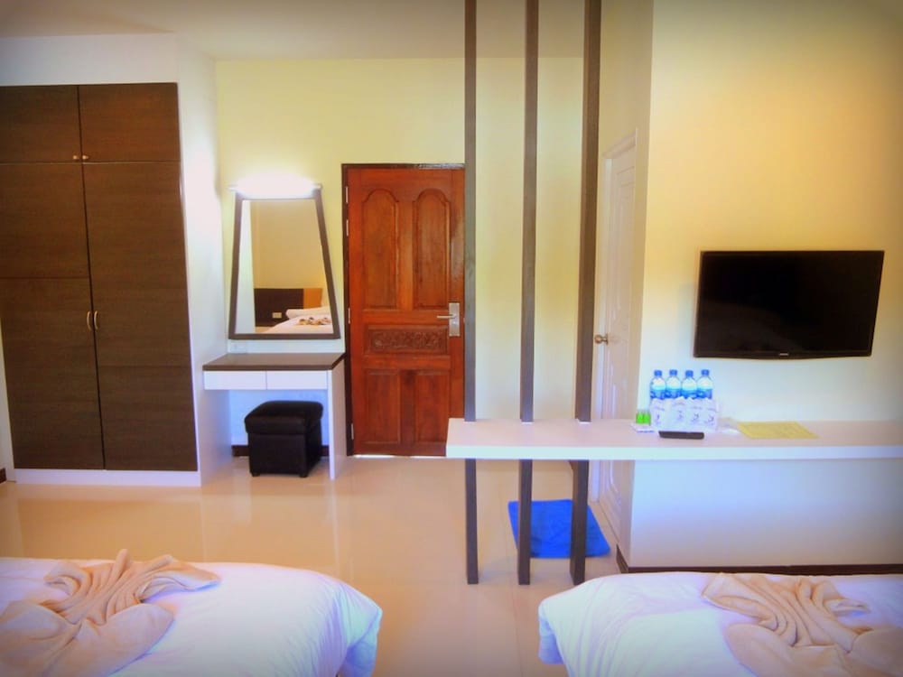 Varin Beach Resort 45/75