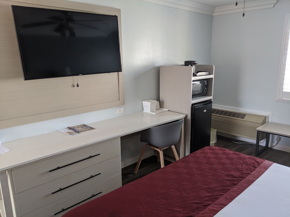 Ramada Limited Redondo Beach 30/45
