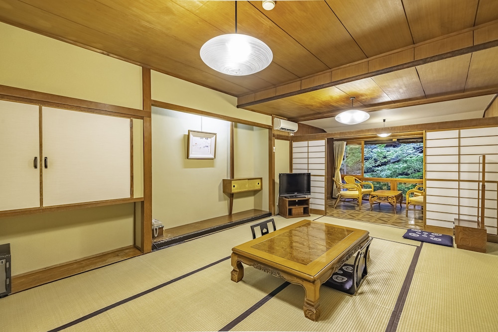 Ichinoyu Honkan 40/58