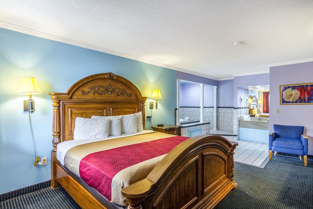 Red Carpet Inn Norwalk CT 20/45