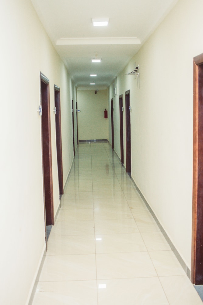 Residency Hotel Enugu photo3