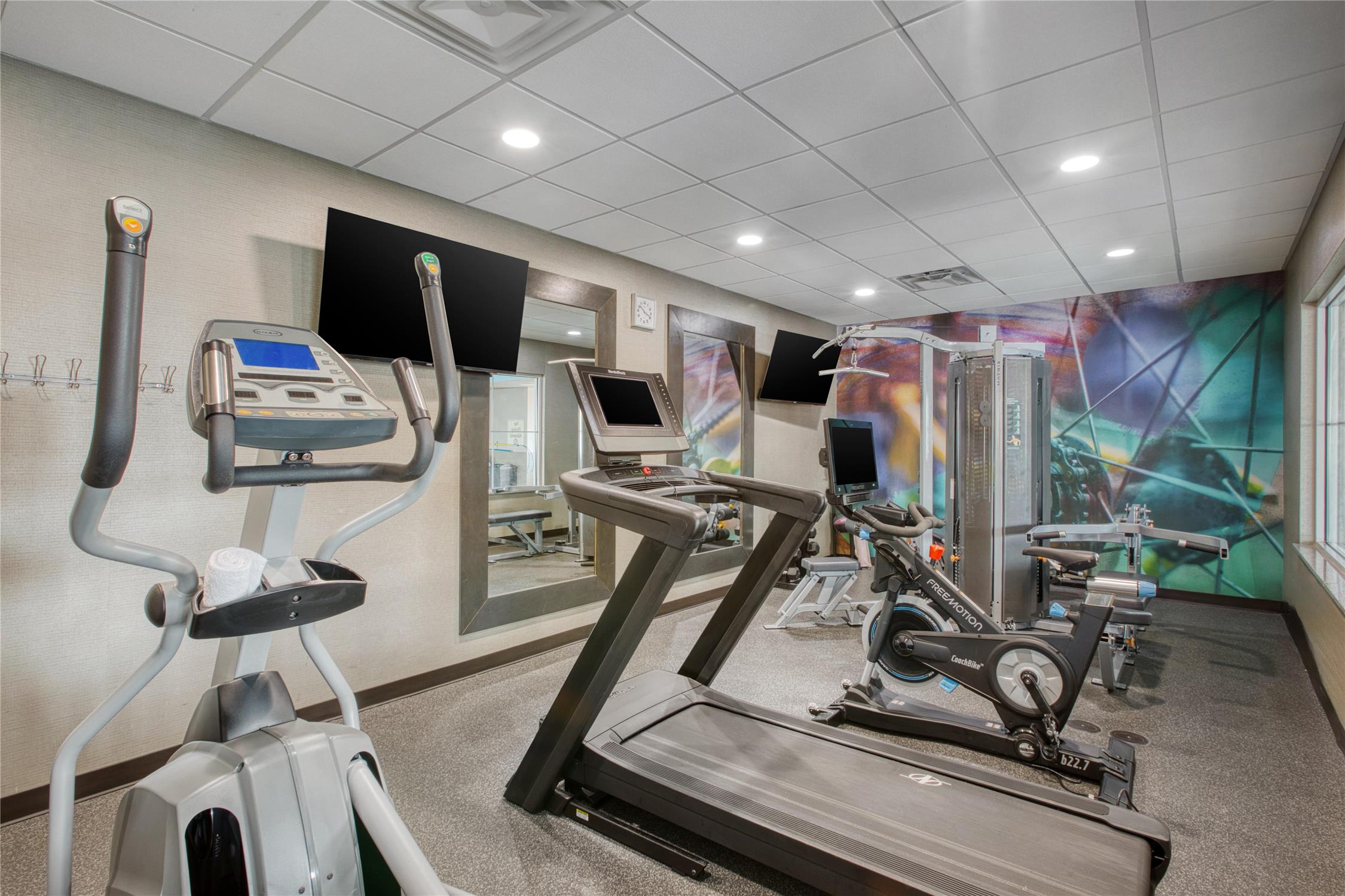 Best Western Plus Tech Medical Center Inn 25/44