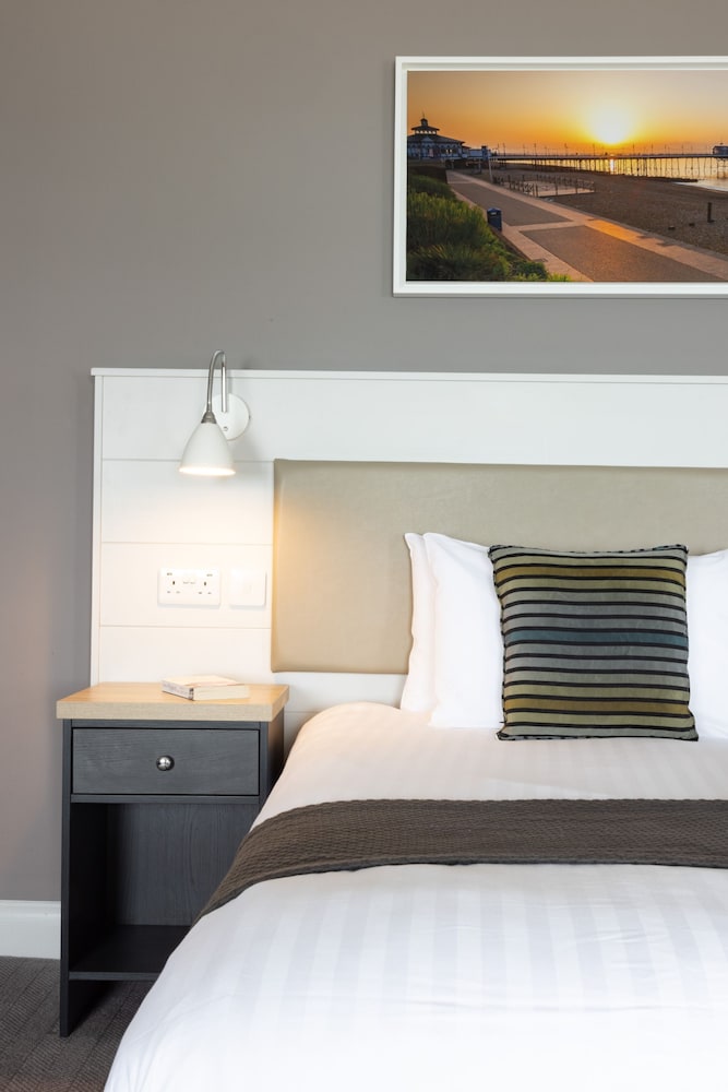 Burlington Hotel 24/53
