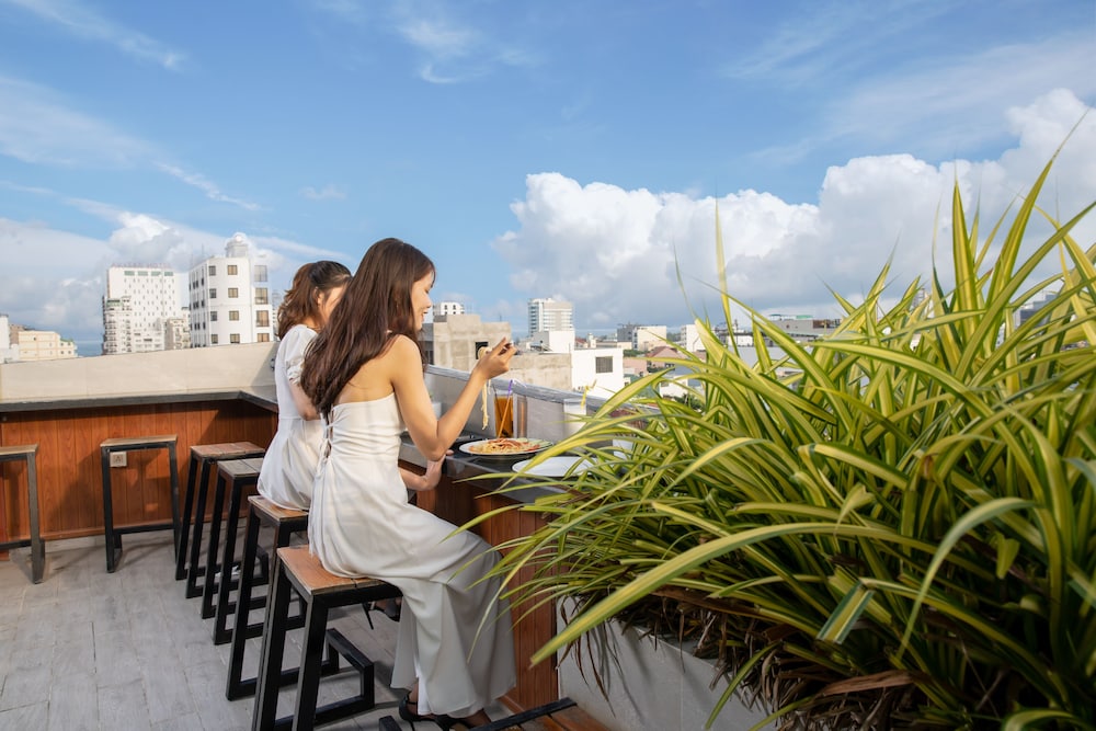 Hanami Hotel Danang 68/73
