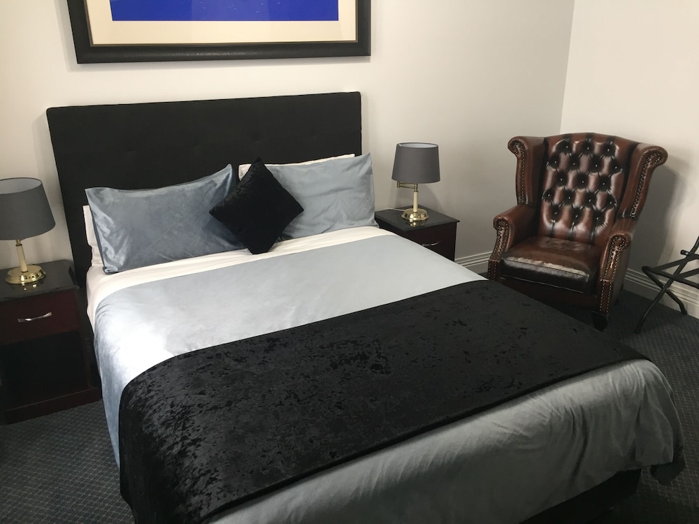 Art Hotel on York 17/65