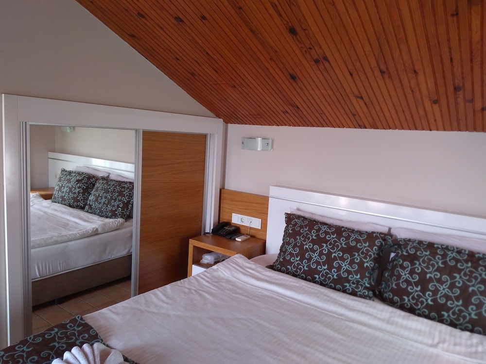 Gocek Pera Hotel 21/50