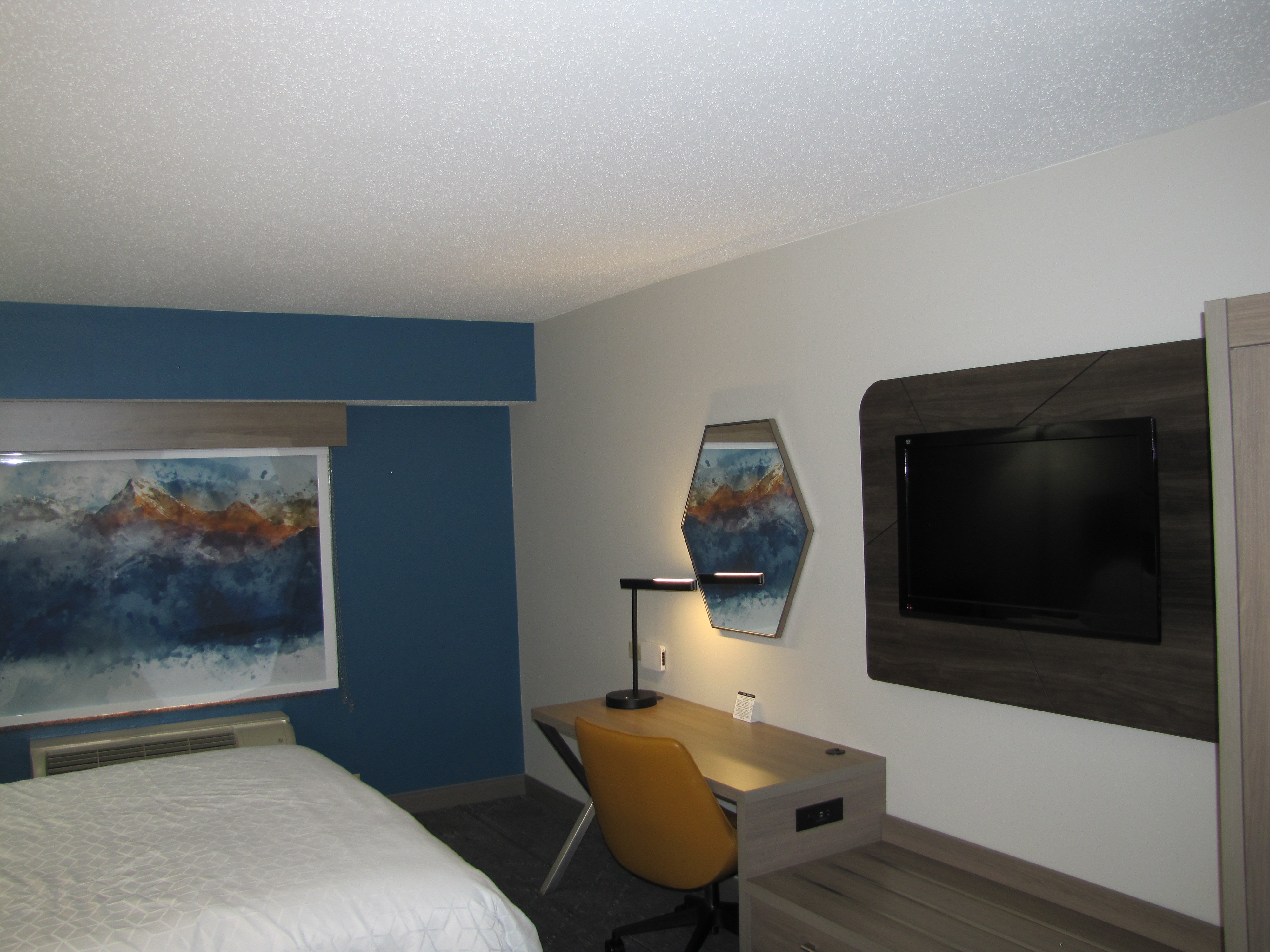 Holiday Inn Express Hotel And Suites Donegal 35/43