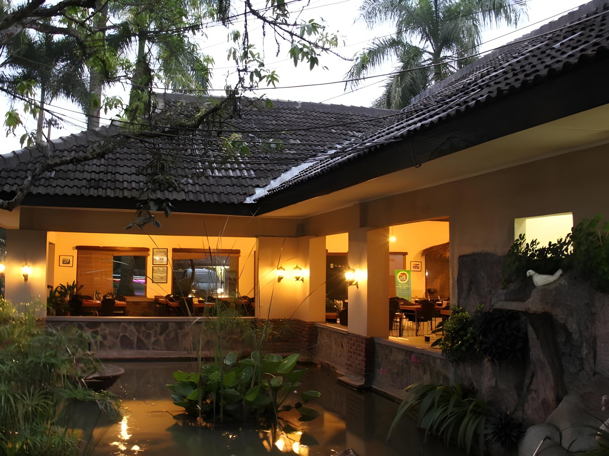 Augusta Sukabumi Hotel 4/28