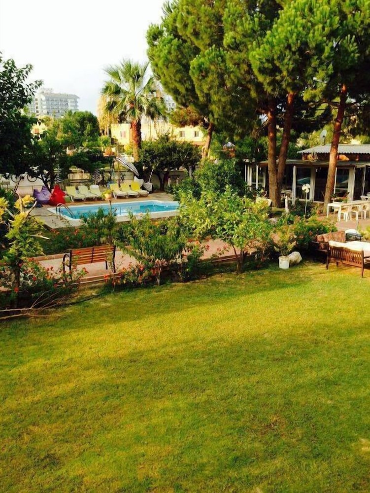 Mursel Pansiyon Garden Hotel 25/35